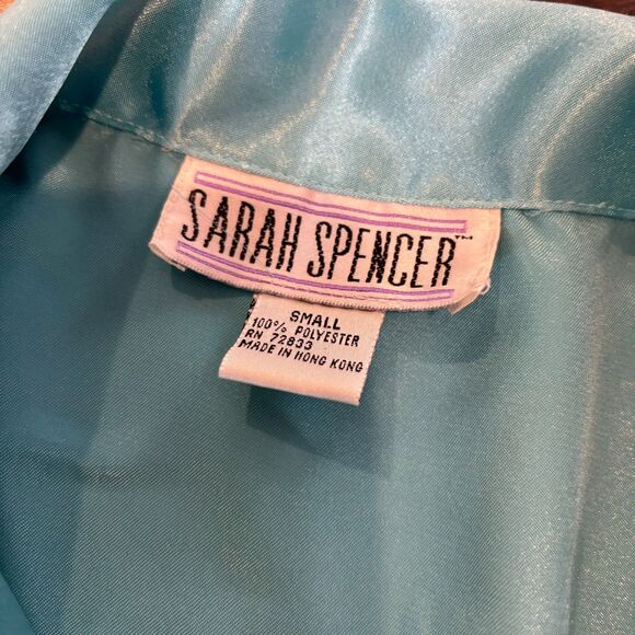 Sarah Spencer size Small Floral Embroidered Vintage Satin Pajama Button Up Top - Picture 7 of 9